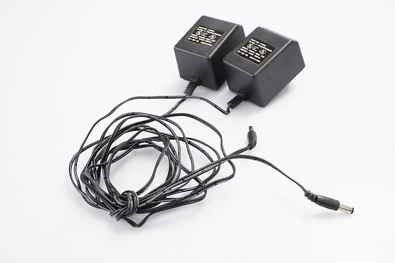 配信機器・PA機器・レコーディング機器 Aardvark AardSync II Sync Generator Aardvark AardSync II 96kHz Master Clock Generator with Power