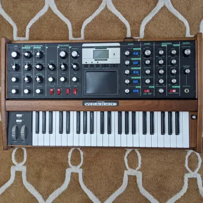 Moog Minimoog Voyager Select Series 44-Key Monophonic Synthesizer image 1