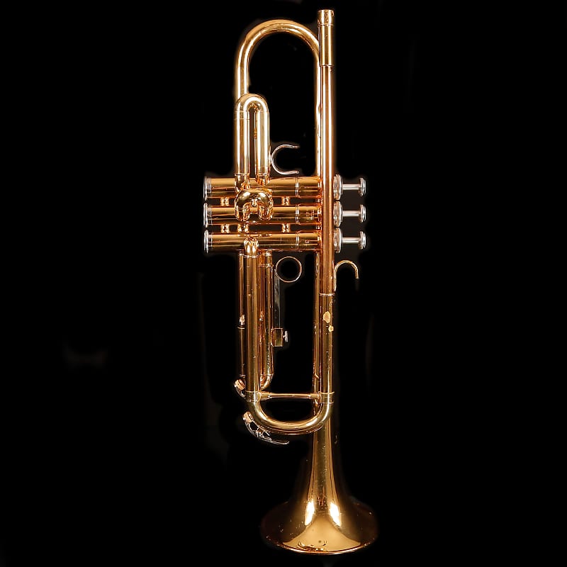 Yamaha YTR-2335 Series Student Bb Trumpet | Reverb