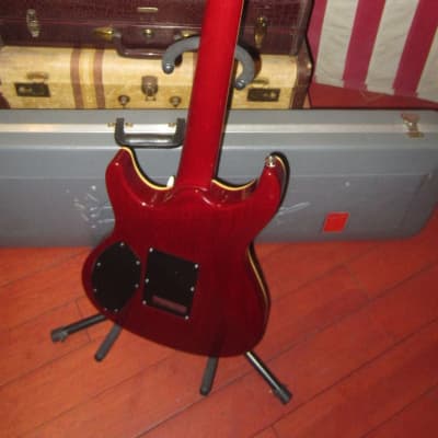 1991 Fender Heartfield Elan II Red w/ Original Hardshell Case image 6
