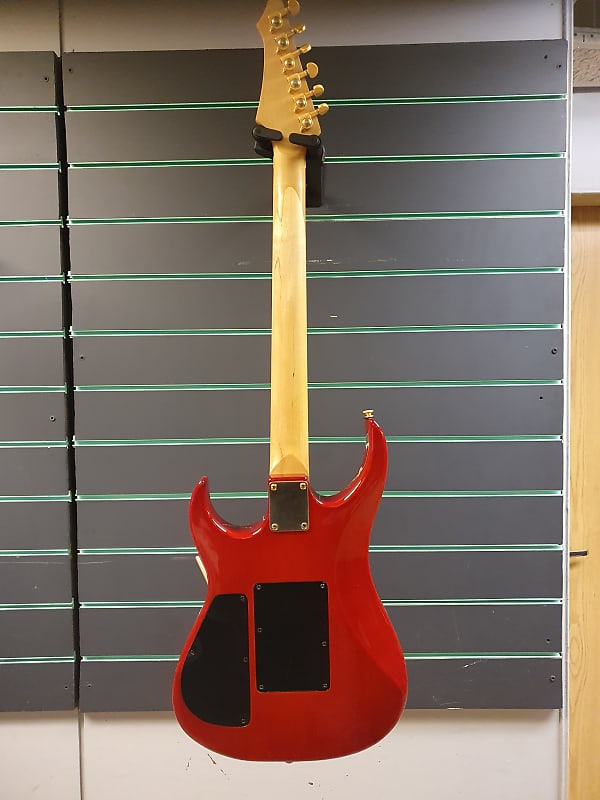 Raven West Guitars S-Style Quilted Cherry Sunburst Electric