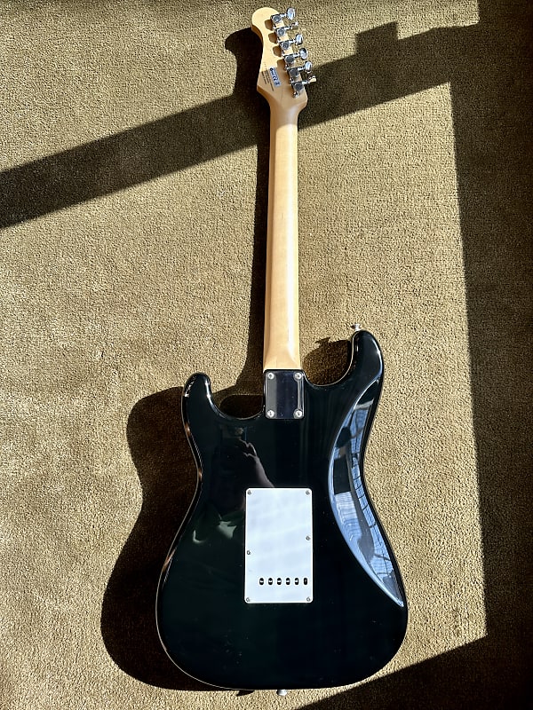 Fujigen (FGN) Basic Classic Stratocaster, BST10RBD-BK/01 Fujigen (FGN) Basic Classic Stratocaster, BST10RBD-BK/01