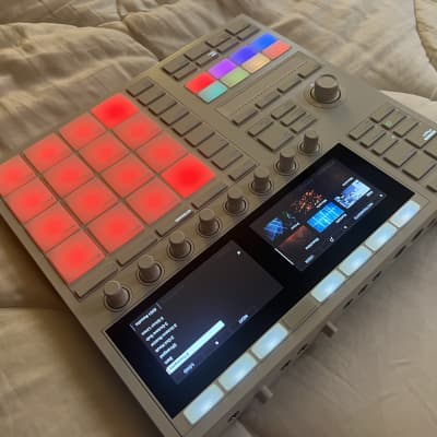 トマトさん【美品】MASCHINE+ マシーンプラス