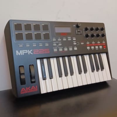AKAI MPK225 MIDI Keyboard Controller - 2010s - Black/Red image 2