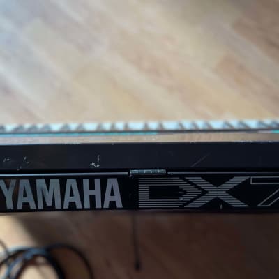 Yamaha DX7 Programmable Algorithm Synthesizer image 2