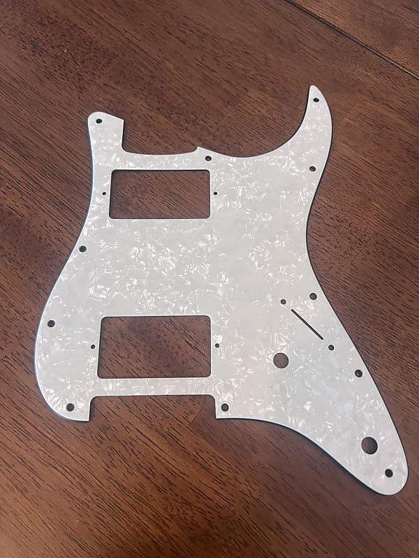 Strat HH Pickguard Pearloid | Reverb