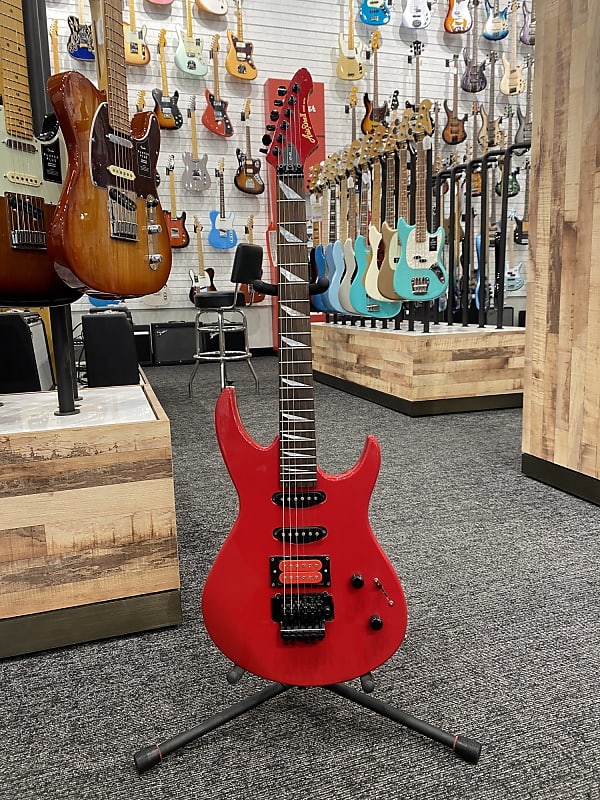 Aria Pro II Viper Series VP-40 Red Super Strat w/ Dimarzio