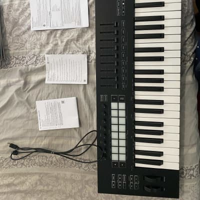 Novation Launchkey 49 MK3 2020 - made well