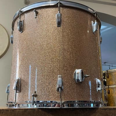 1960's Ludwig 20" Champagne Sparkle Floor Tom 18x20 image 11