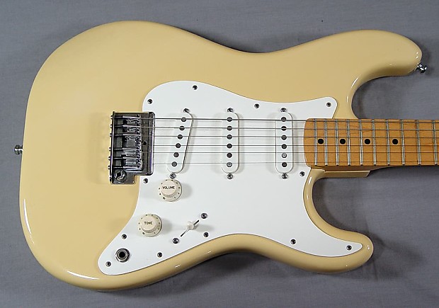1983 fender stratocaster 2 knob top