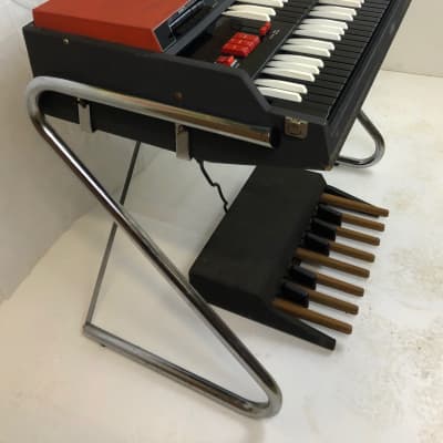 1960's Vox Continental 300 organ with bass pedals imagen 7