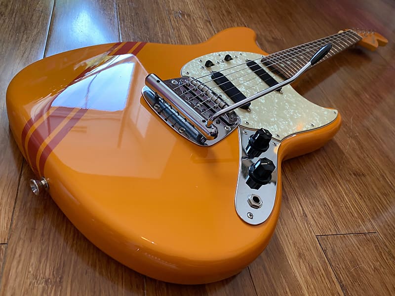 Fender Japan Only 2007 Mustang Competition Reissue 'Beck' Edition Capri  Orange w/ Matching H/S