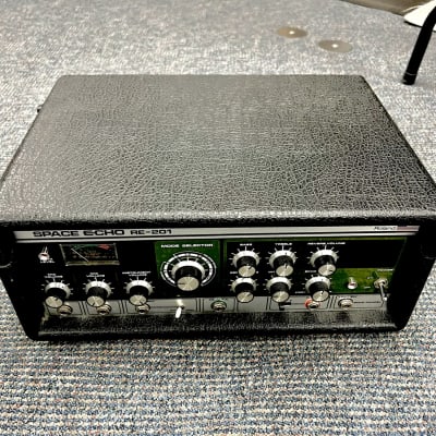 Roland RE-201 Space Echo Tape Delay / Reverb | Reverb Roland RE-201 Space Echo Tape Delay / Reverb | Reverb
