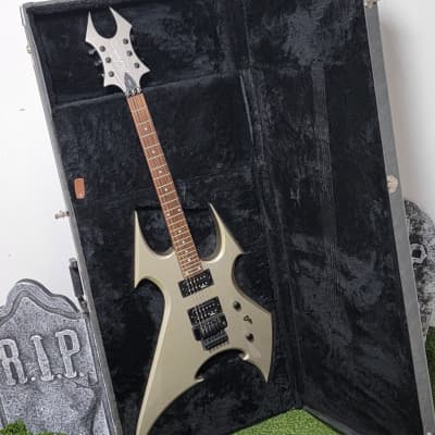 B.C. Rich beast 2004 - silver for sale