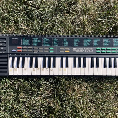 Vintage Yamaha PSS-170 Synthesizer - Made in Japan