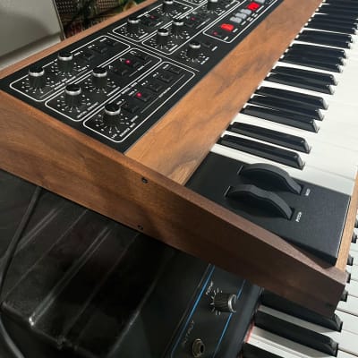 Sequential Prophet-10 Voice Polyphonic Synthesizer Rev4 image 3