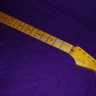 21 Fret 7.25 Radius V Relic Stratocaster Allparts Fender Licensed Maple neck image 1