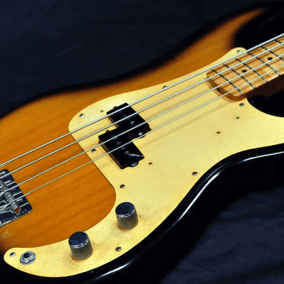 Fender American Vintage '57 Precision Bass 1990s