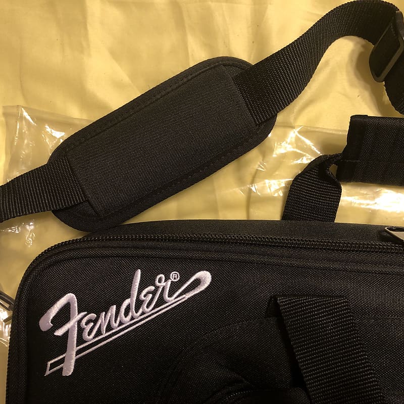 Fender Mustang floor GigBag | Reverb Fender Mustang floor GigBag | Reverb