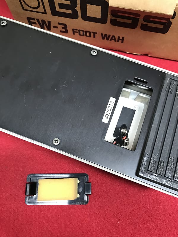 Boss FW-3 Foot Wah in the original box with manual, | Reverb