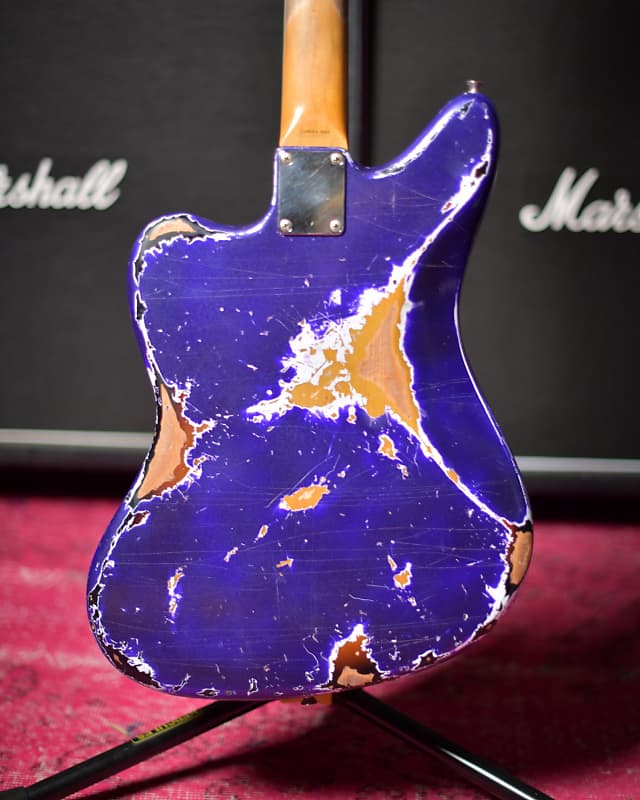Fender Kurt Cobain Relic Jaguar ラッカー塗装 FENDER KURT COBAIN JAGUAR ROAD WORN Nirvana electric guitar