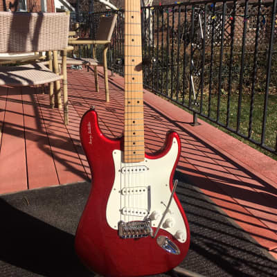 1995 G&L Fullerton Signature Stratocaster  RARE Candy Apple Red - 1st Year of issue #110 image 4