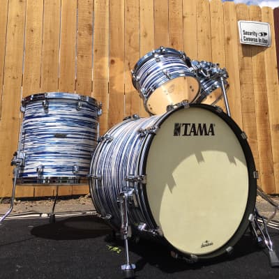 Tama  Starclassic all Maple series || Blue & White Oyster wrap|| 4pc Shell Pack || 22"/10"/12"/16" image 1