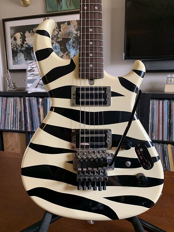 Aria Pro II RS INAZUMA-V 1984 Zebra Stripe