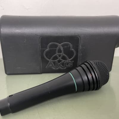 AKG D3900 Dynamic Microphone w case | Reverb