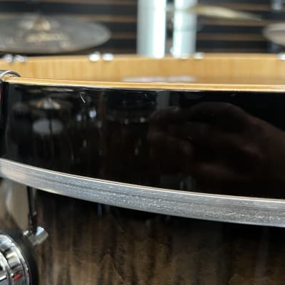 DW DWe 5pc with Cymbals - Candy Black Burst Over Curly Maple image 8