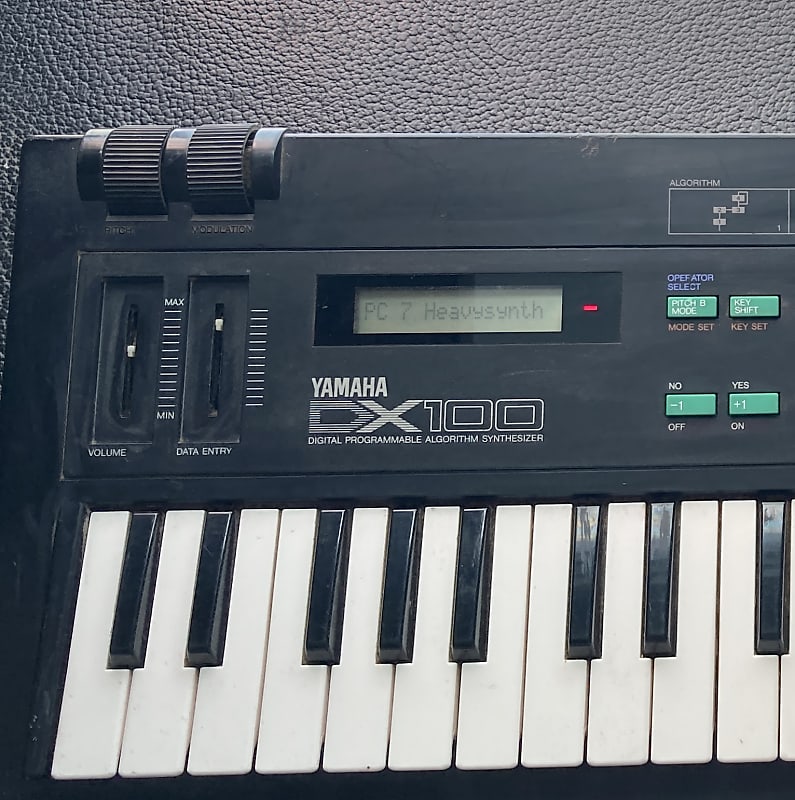 Yamaha DX100 Programmable Algorithm Synthesizer | Reverb