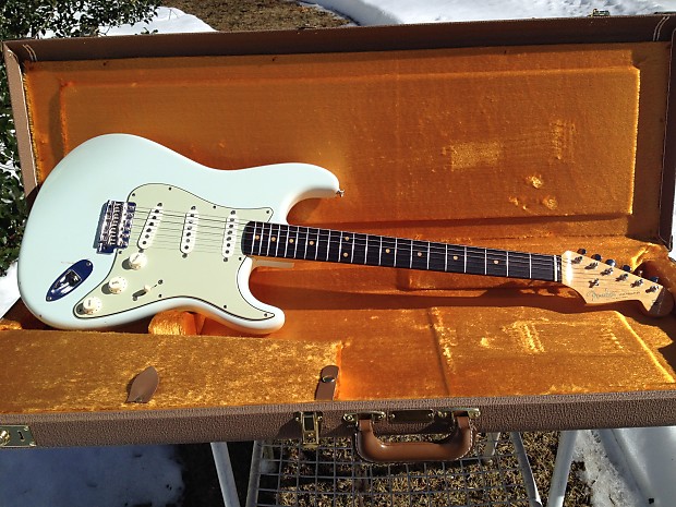 Fender 59 hot sale reissue stratocaster