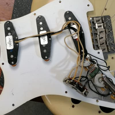 Fender Stratocaster Highway One, USA Fender Custom Shop Pickups image 21