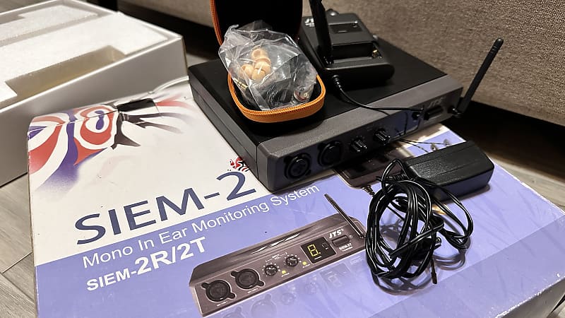 JTS SIEM-2 in ear monitor system | Reverb