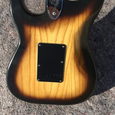 Fender Stratocaster 1979 Sunburst Rosewood Fingerboard image 8