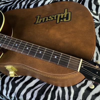 NEW ! 2024 Gibson '50s J-45 Original - Vintage Sunburst - 4.3 lbs - Authorized Dealer - In Stock- G02677 image 7
