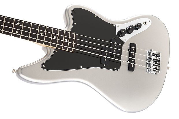 Fender	Standard Jaguar Bass	2015 - 2017 image 3