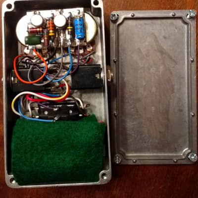 Wells Amp NYC 5:00 Shadow Fuzz | Reverb