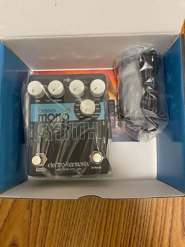 Electro-Harmonix Bass Mono Synth
