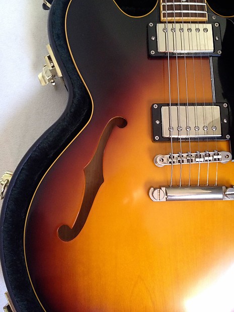 Near Mint Edwards 335 - E-SA-125LTS Sunburst - Gibson ES-335