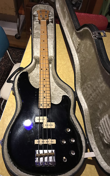 80 s Ibanez Roadster Bass with Hardcase
