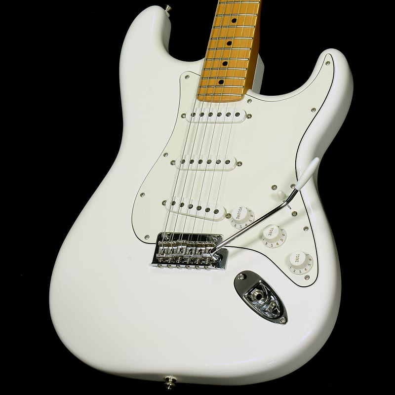 Fender stratocaster deals mexico white