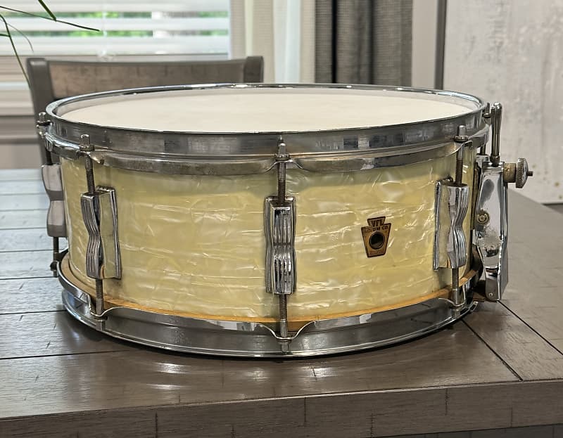 WFL No. 900 Buddy Rich Super Classic 5.5x14" 8-Lug Snare Drum with P-87 Strainer 1948 - 1959 - White Marine Pearl image 1