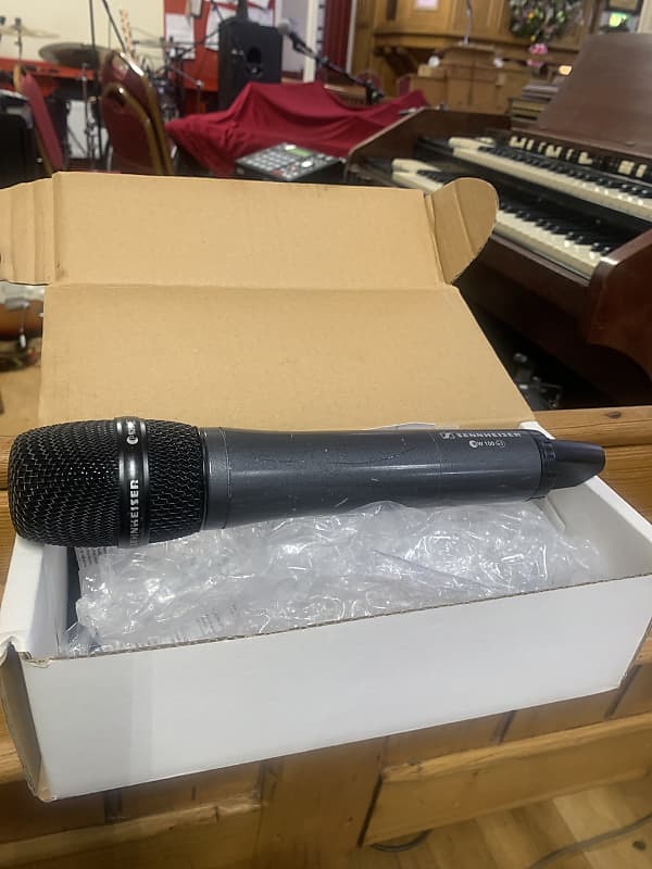 Sennheiser EW 100 935 G3 Cardioid Microphone Wireless System Band A 516 558 MHz