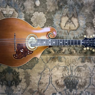 Gibson  F-4 three point mandolin  1907 Spruce & Curly Maple natural image 1