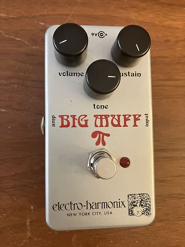 Electro-Harmonix Triangle Big Muff Pi