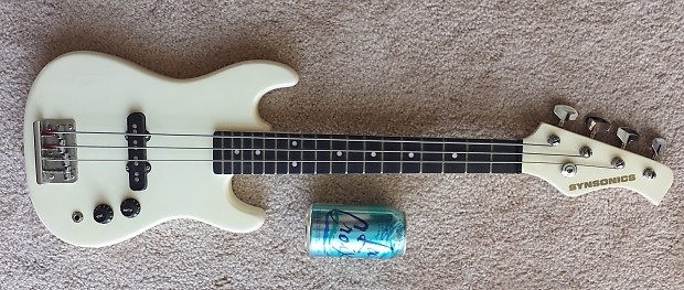 Synsonics bass outlet guitar