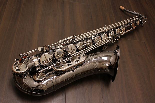 Julius keilwerth outlet tenor saxophone