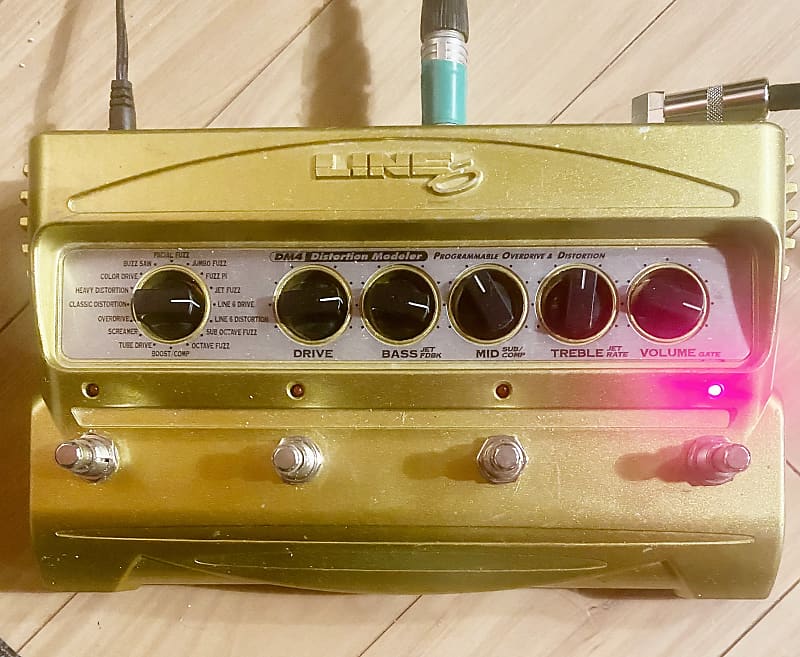 Line 6 DM4 Distortion Modeler | Reverb Canada