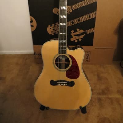 Gibson Songwriter Deluxe Studio EC with Ebony Fretboard 2004 - Antique Natural for sale